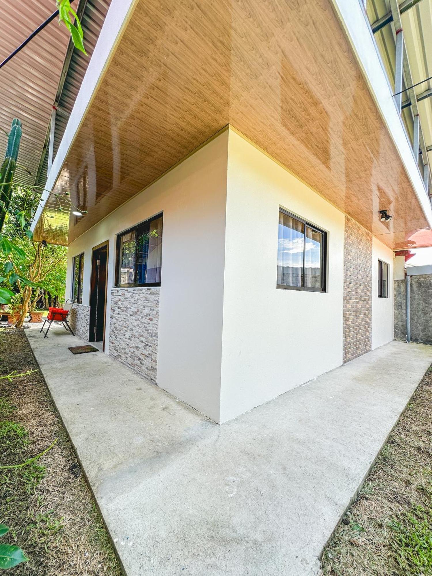 La Fortuna Donwtown Dreams Exterior photo